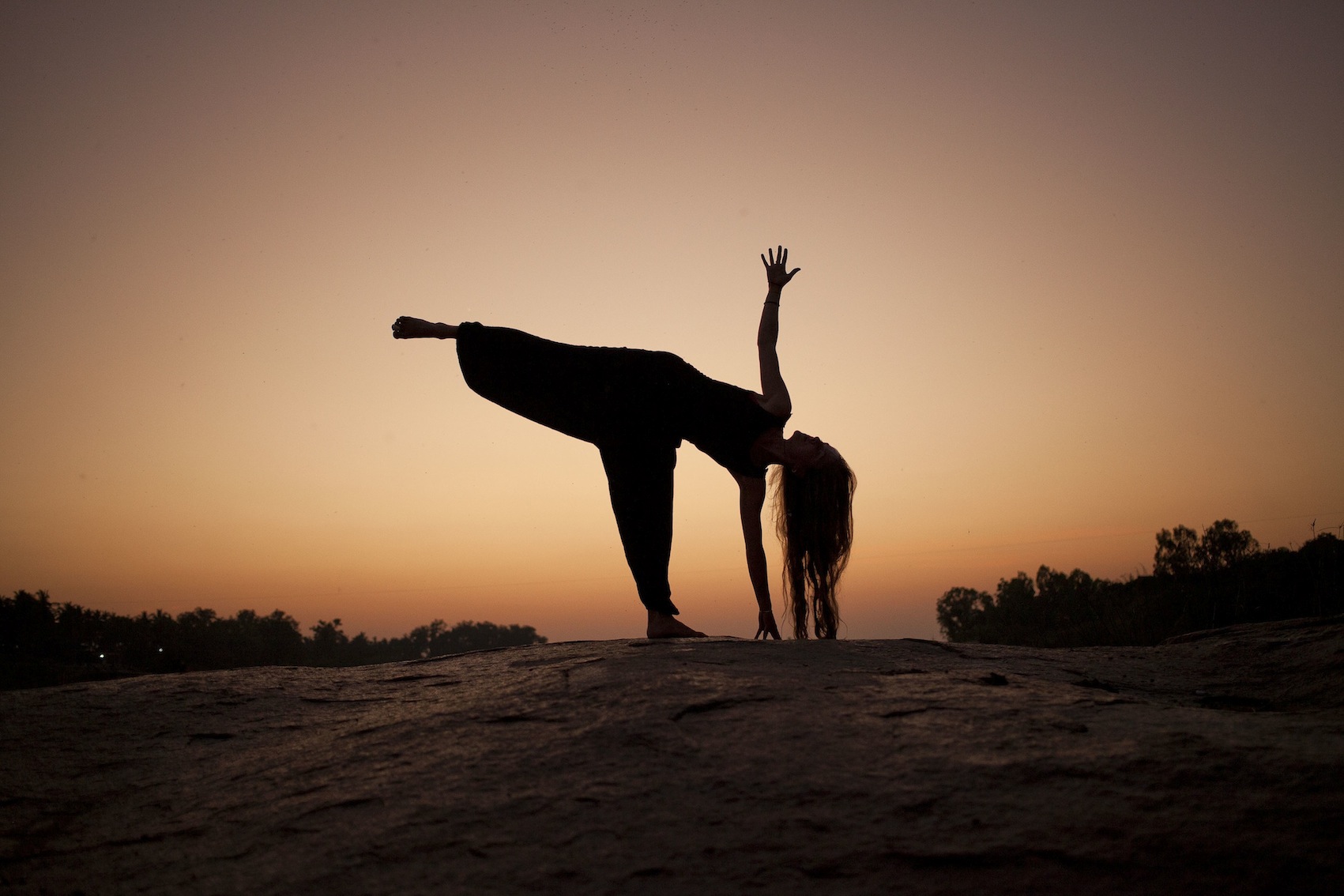 In der Verbindung von Yoga und Wandern erlebst Du Dich und die Natur um Dich herum besonders intensiv.